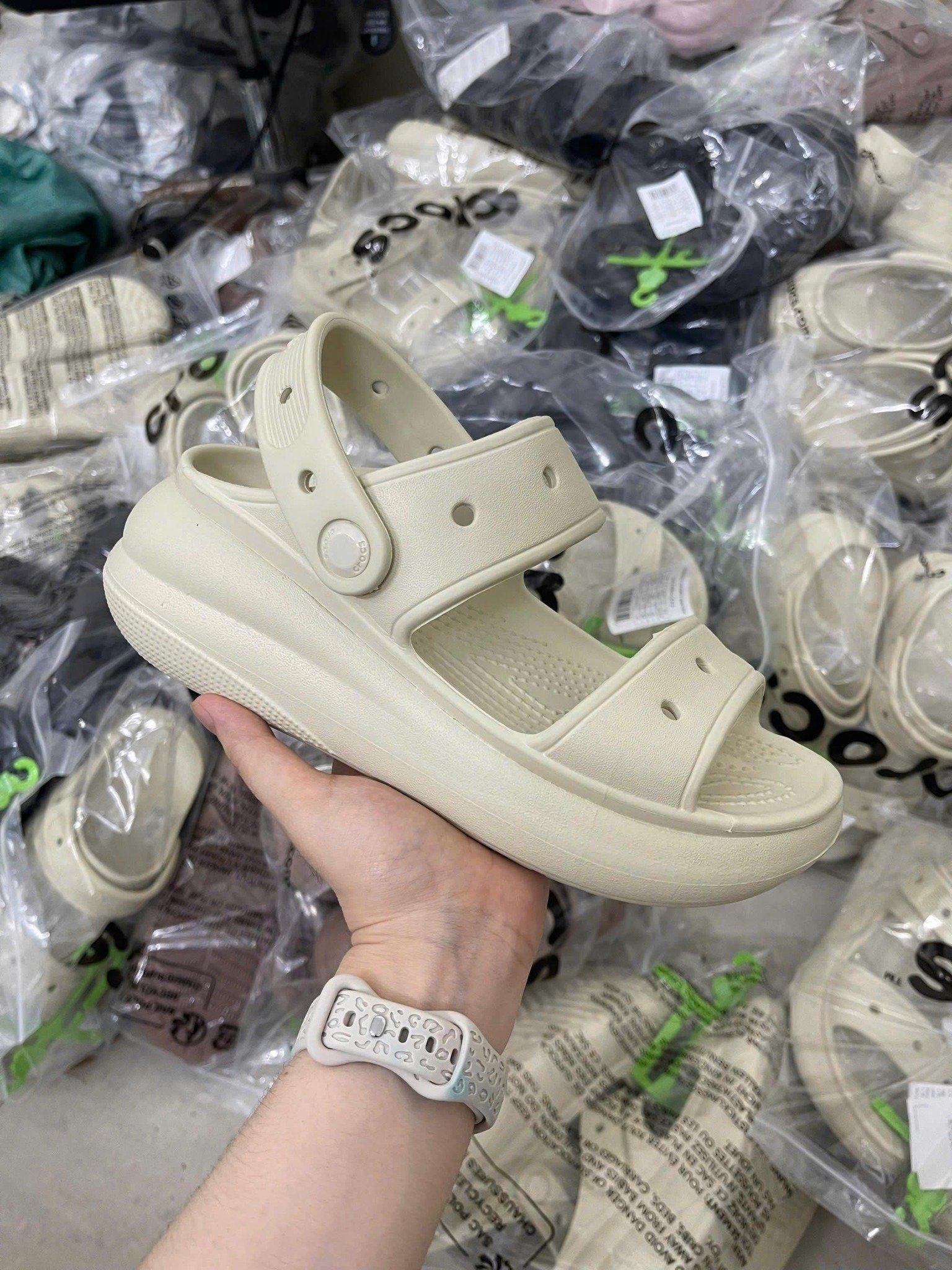  Sandal Dinas classic crush nữ 