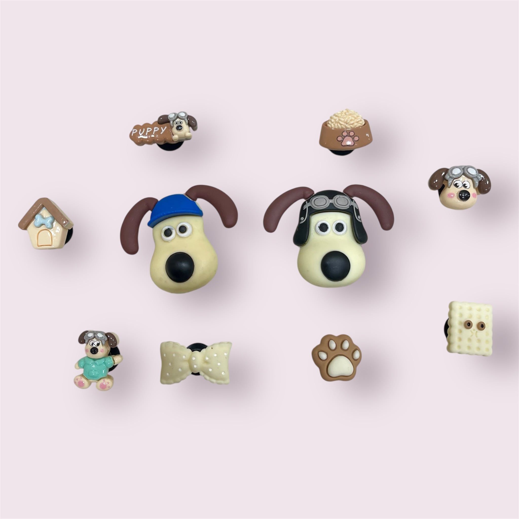 Jibbitz charms 3D chó Gromit gắn dép sục 