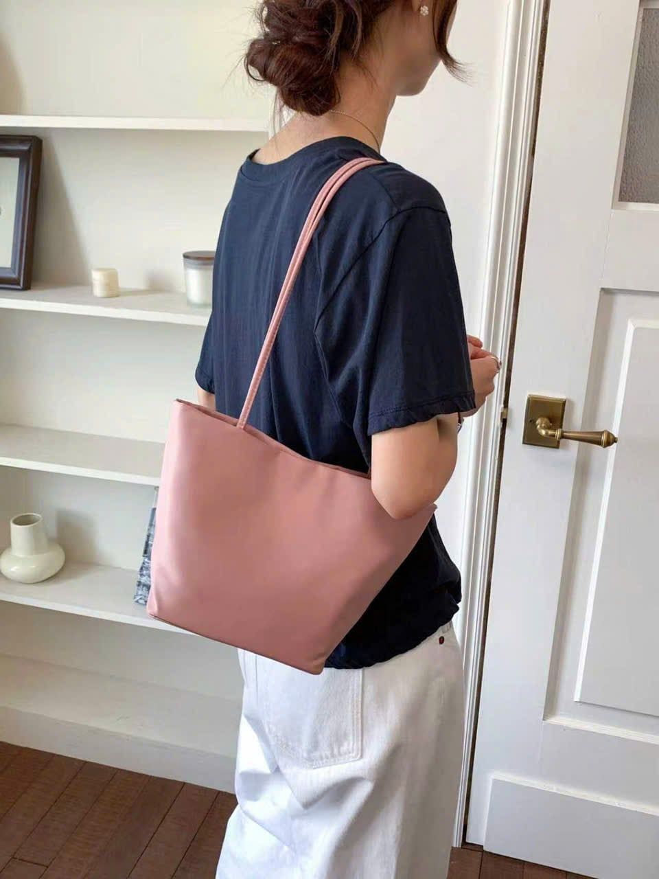  Túi Xách Quai Mảnh Kèm Charm Ngôi Sao 