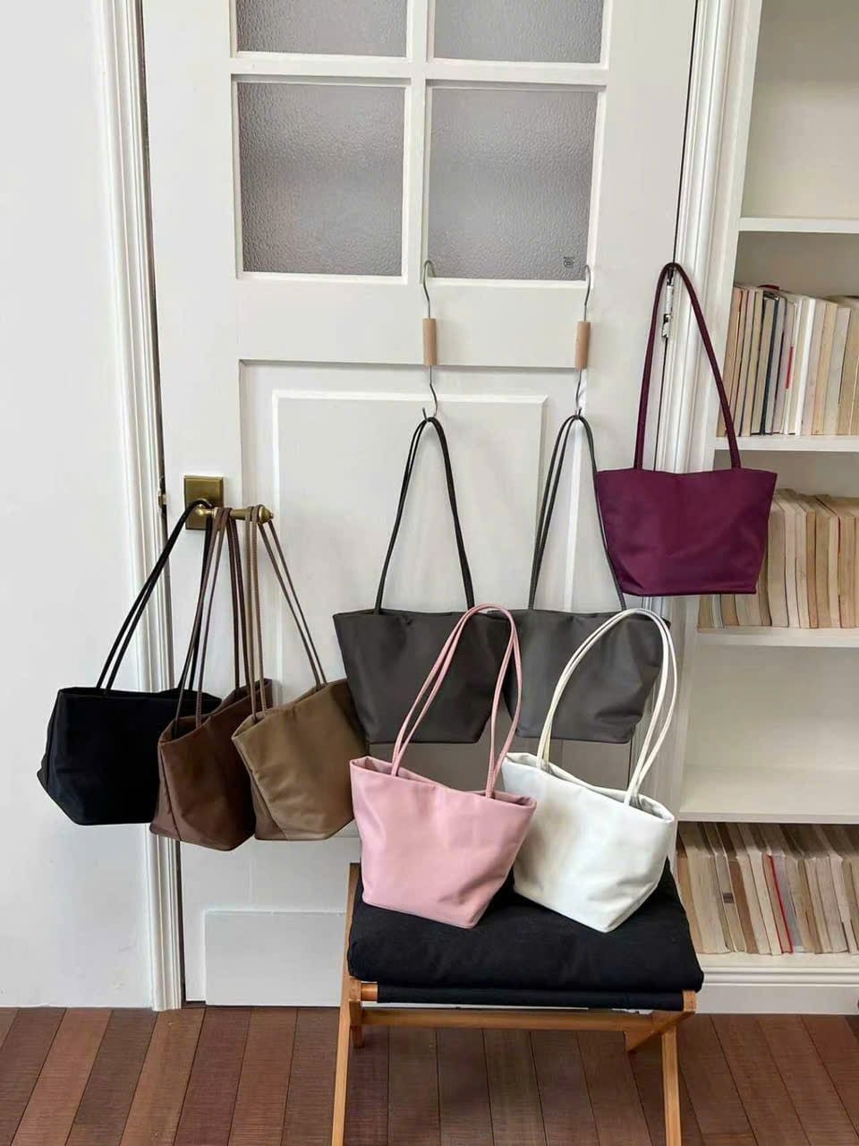  Túi Xách Quai Mảnh Kèm Charm Ngôi Sao 