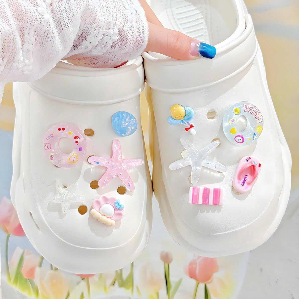  Set jibbitz charms sticker cute nhí nhảnh đa dạng gắn dép sục 
