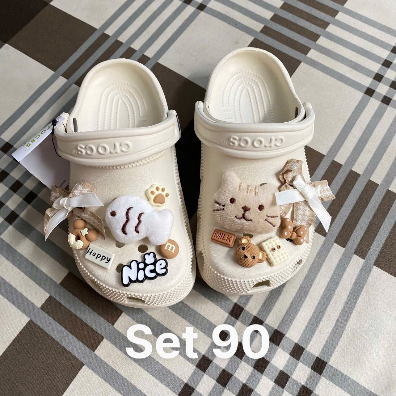  Set jibbitz charms sticker cute nhí nhảnh đa dạng gắn dép sục 