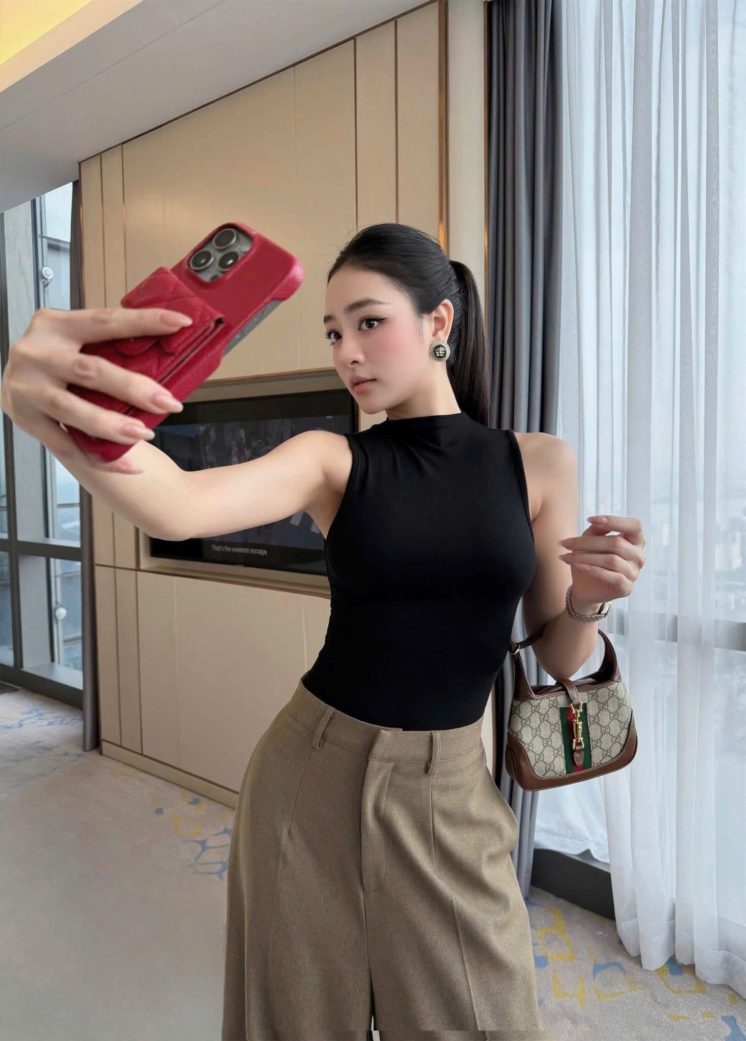  Quần ống rộng suông nữ 