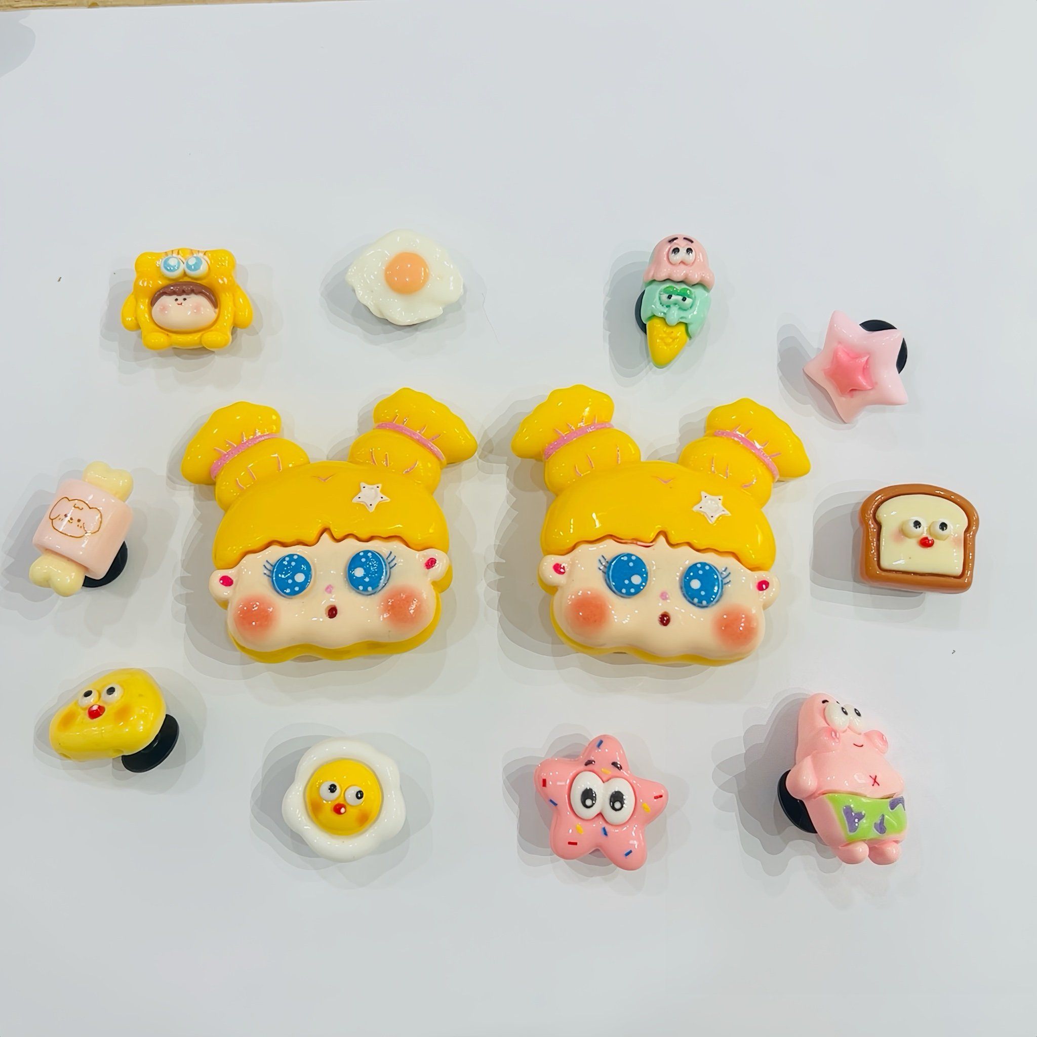  Set jibbitz charms bọt biển, Shin cậu bé bút chì, Cinnamonroll, thủy thủ mặt trăng gắn dép cute nhí nhảnh 