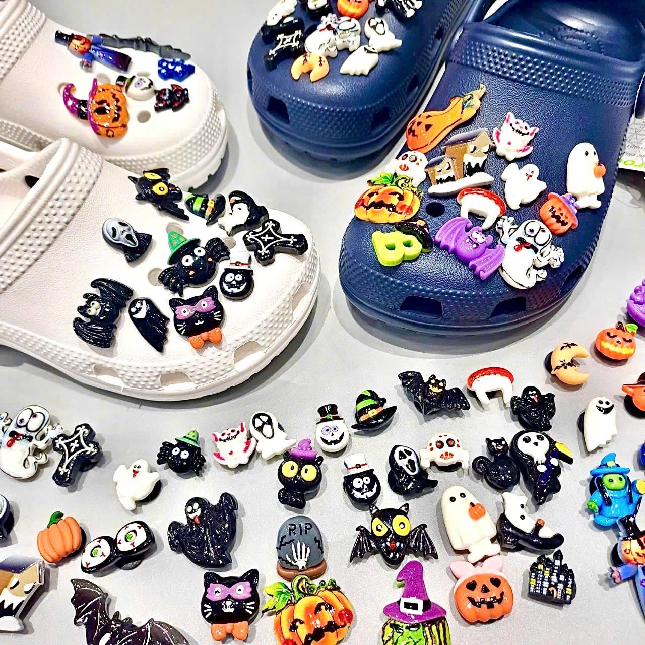  Jibbitz charms halloqueen 3D nhỏ gắn dép 