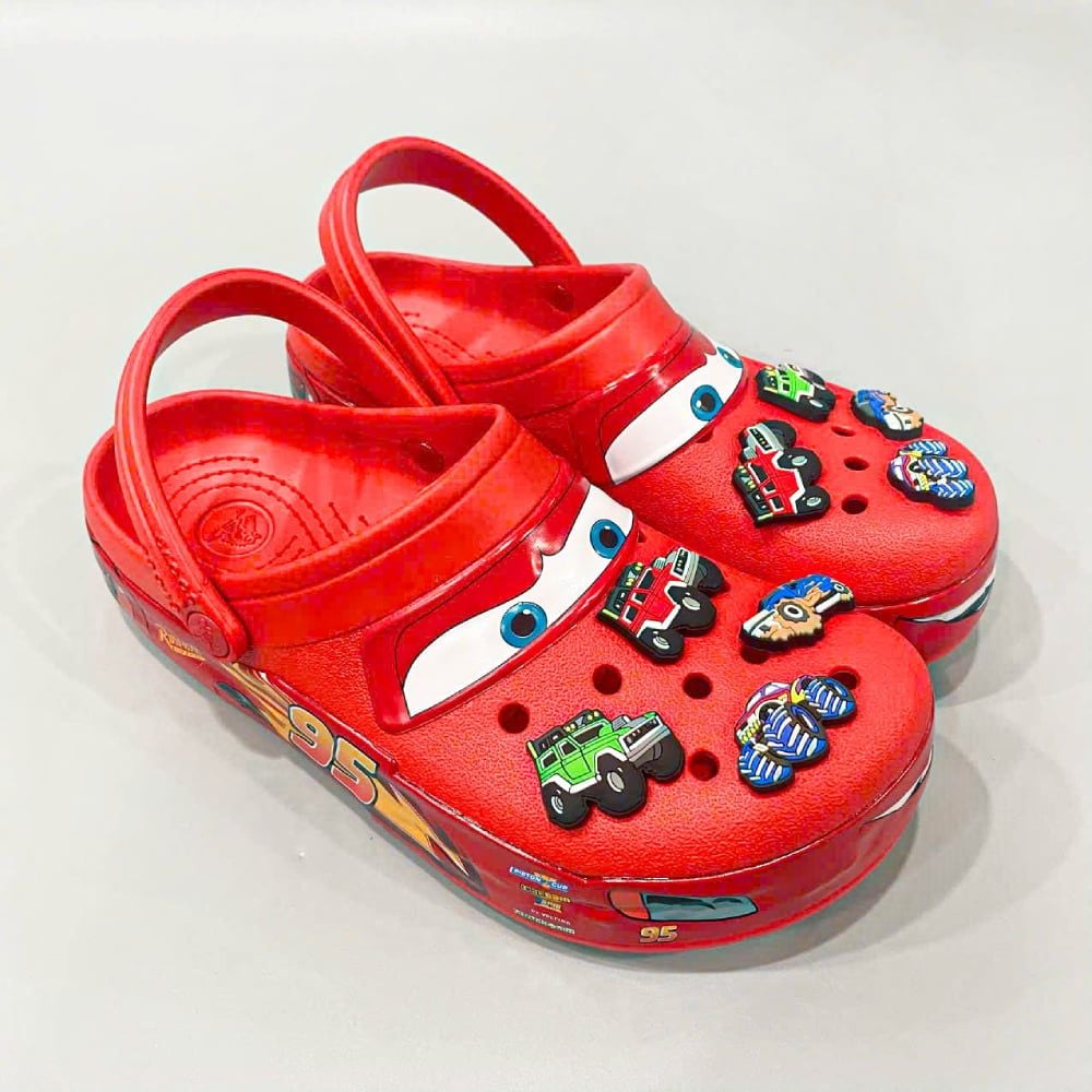  Dép sục Dinas classic McQueen người lớn 