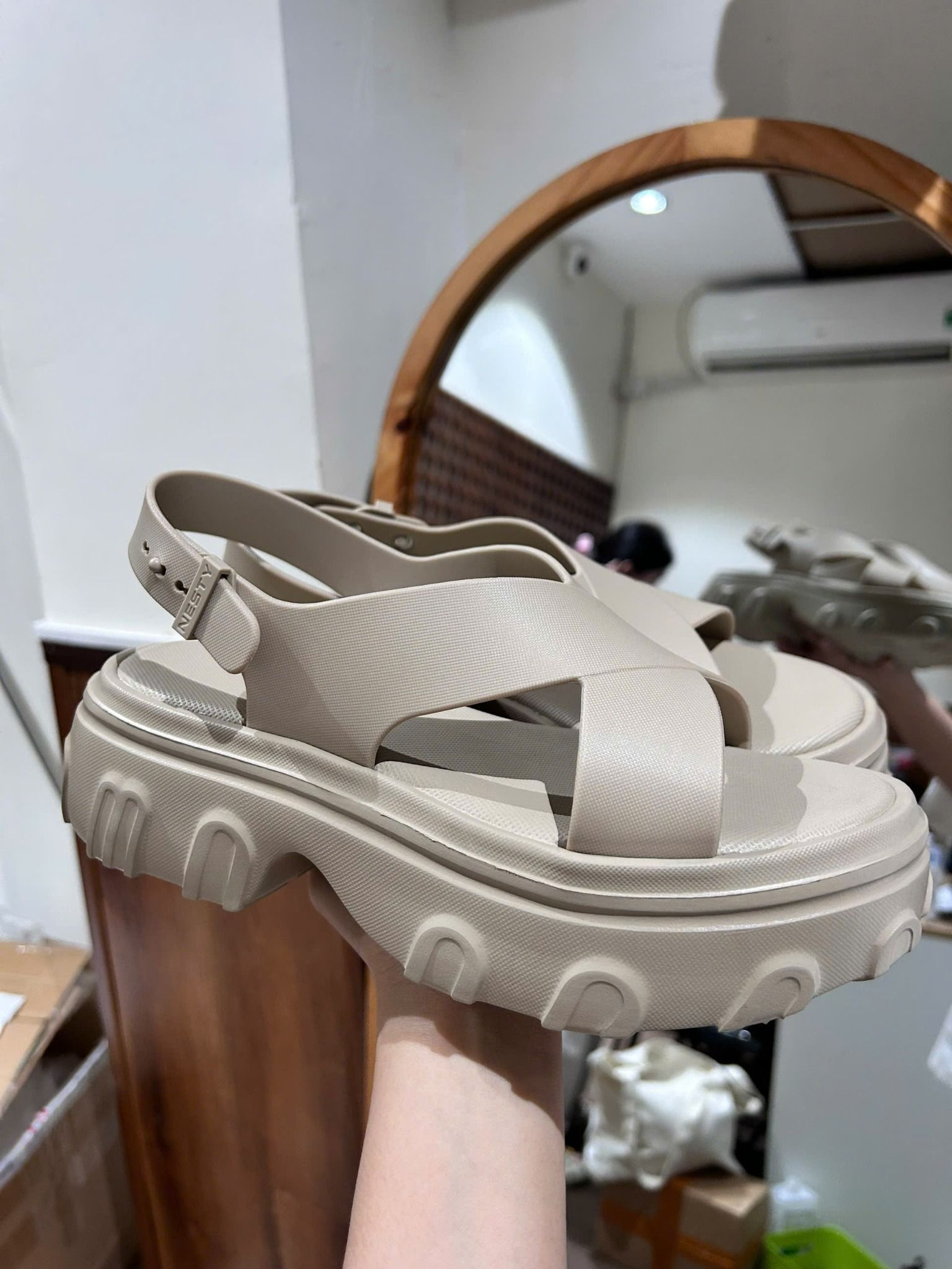  Giày sandal cao 5cm NESTY - NE24 