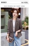  Áo vest nữ màu nâu 