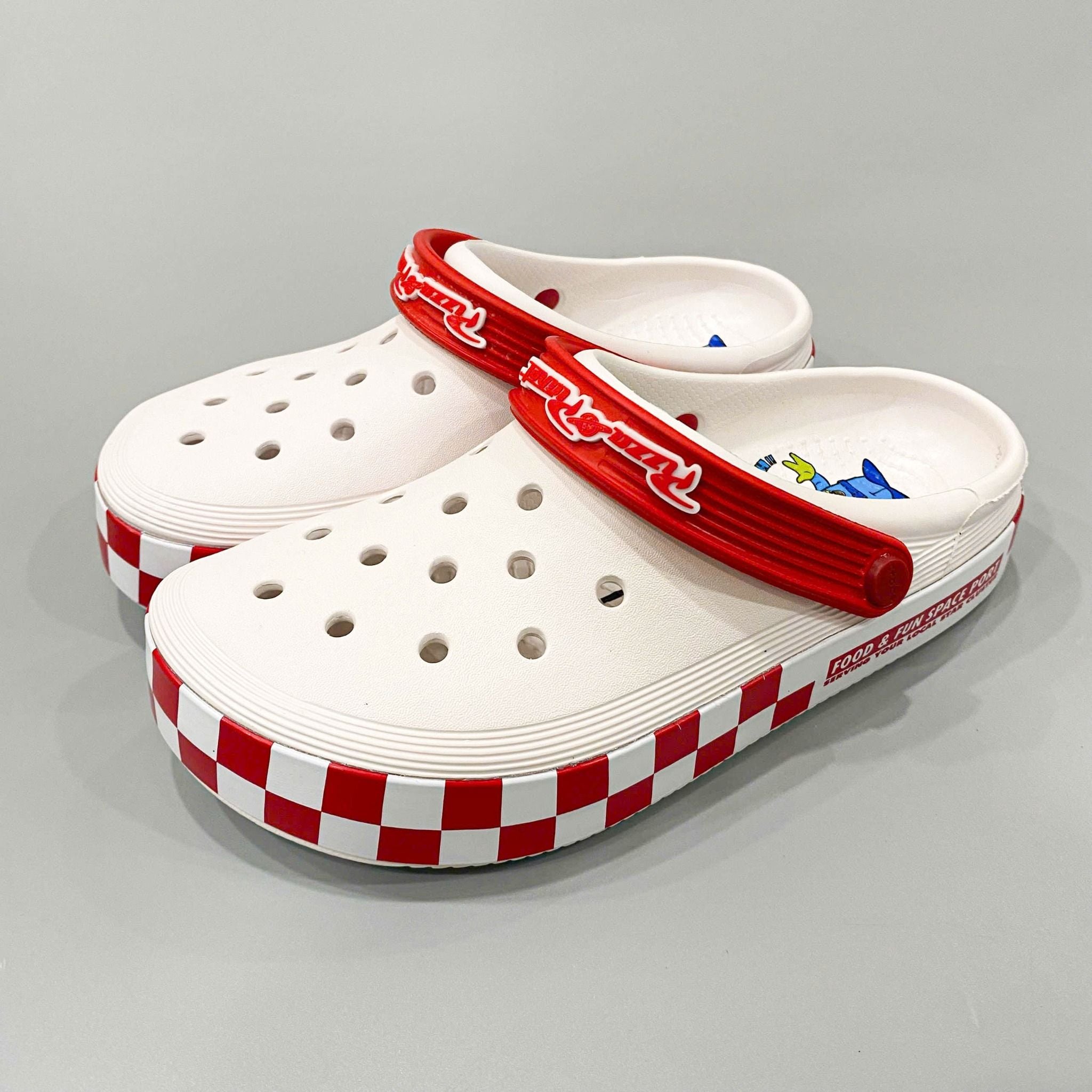  Dép sục Dinas Off Court Toy Story Pizza Planet nam nữ 