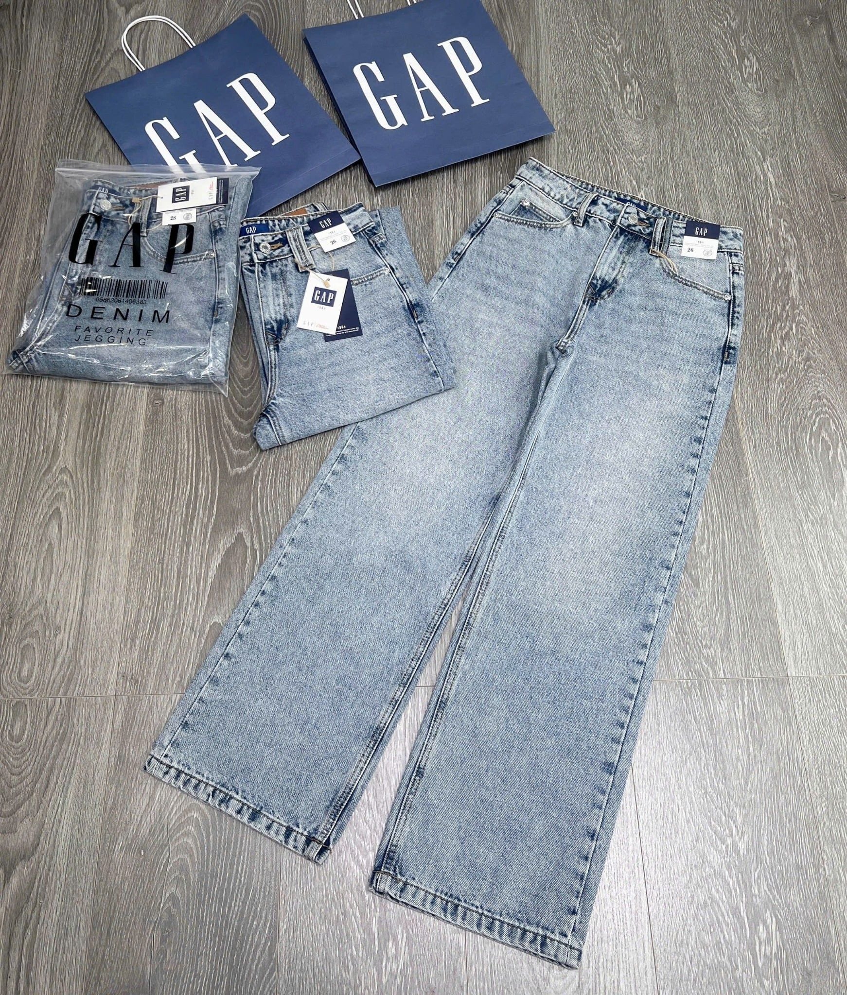  Quần jeans ống suông nữ 