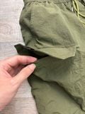  Quần short vải dù nam 