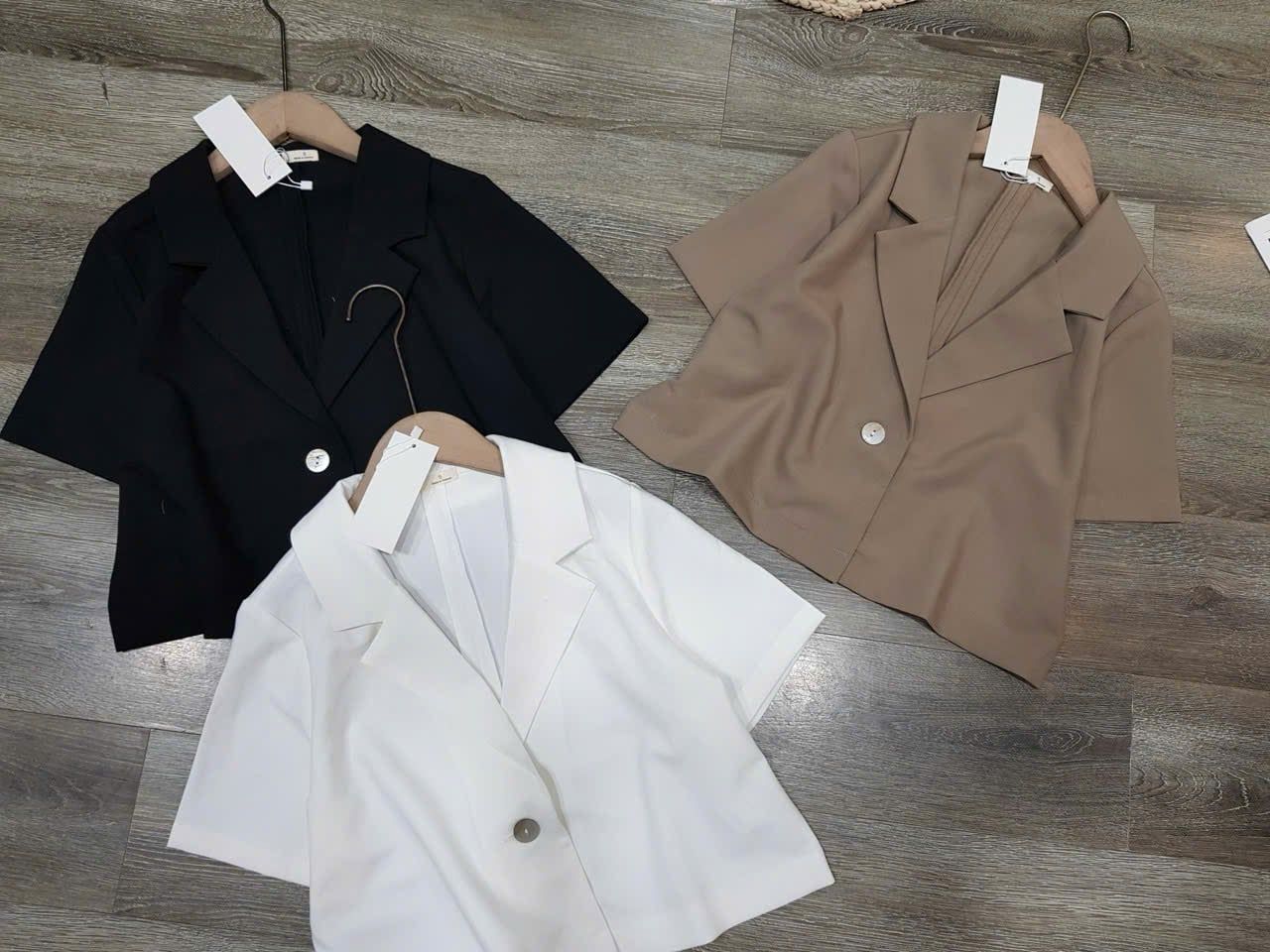  Áo vest tay ngắn croptop ngang eo nữ 
