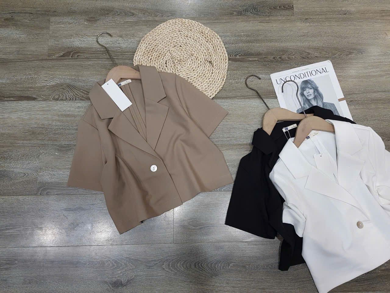  Áo vest tay ngắn croptop ngang eo nữ 