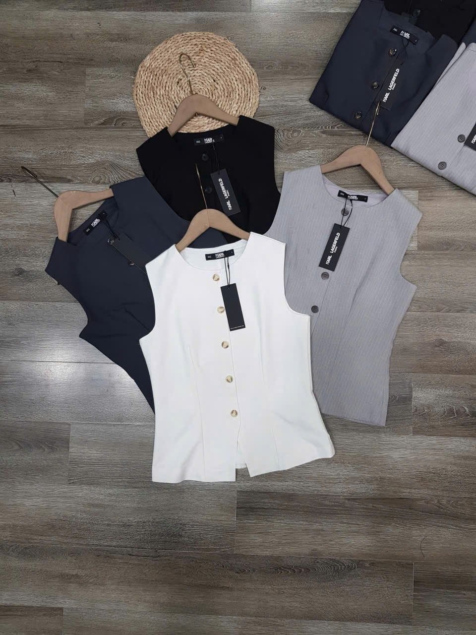 Áo vest gile nữ trắng đen 