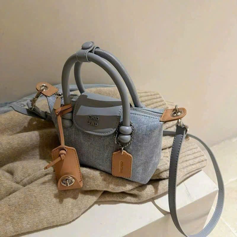  Túi xách chio2nd denim hai quai 