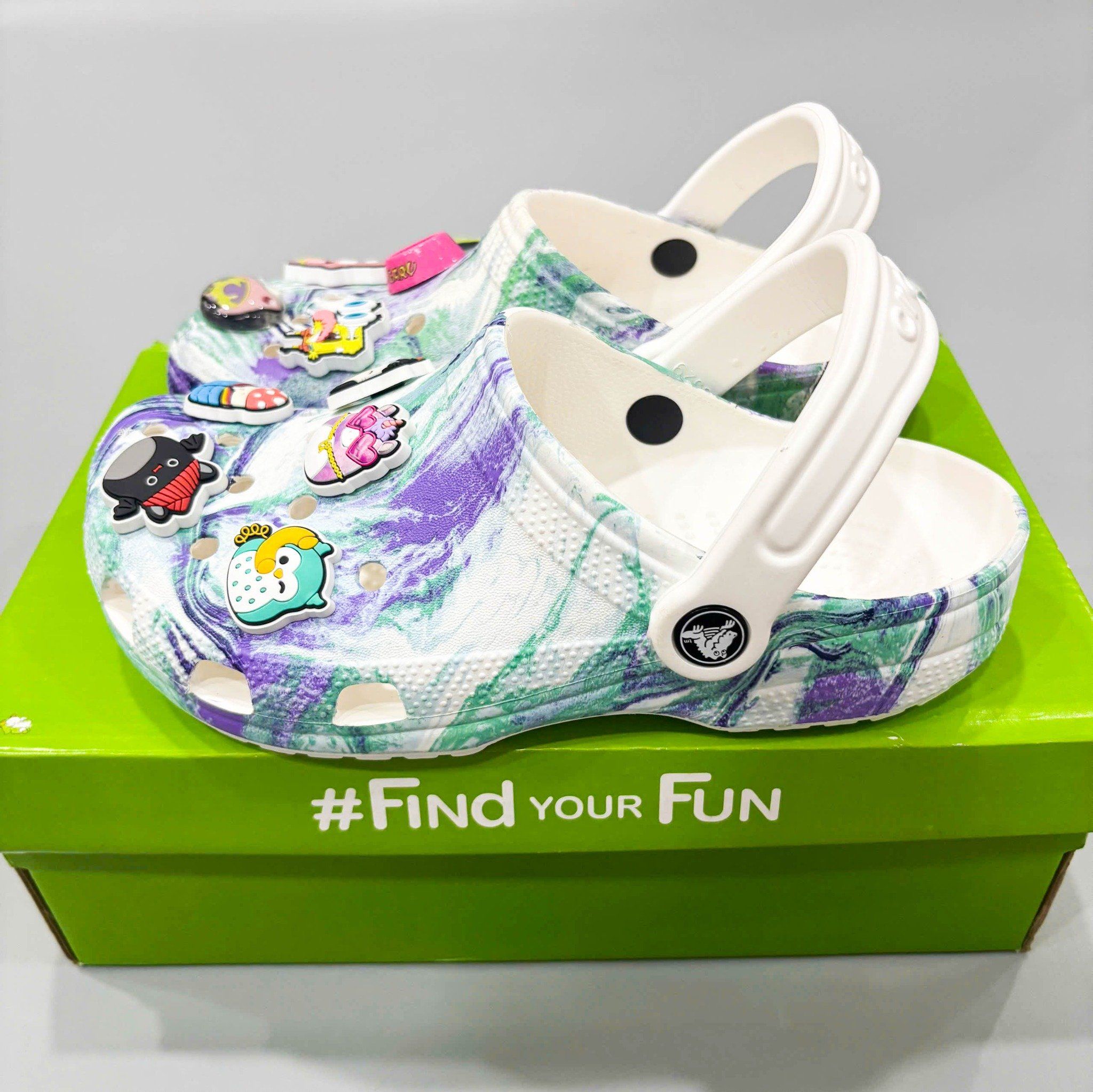  Dép sục dinas classic họa tiết phun sơn "Out of This World" nam nữ chính hãng 