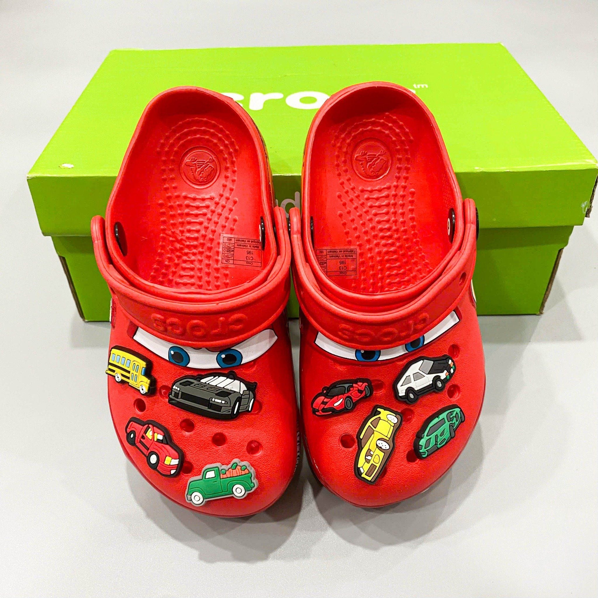  Dép sục Dinas classic McQueen đèn nháy trẻ em 