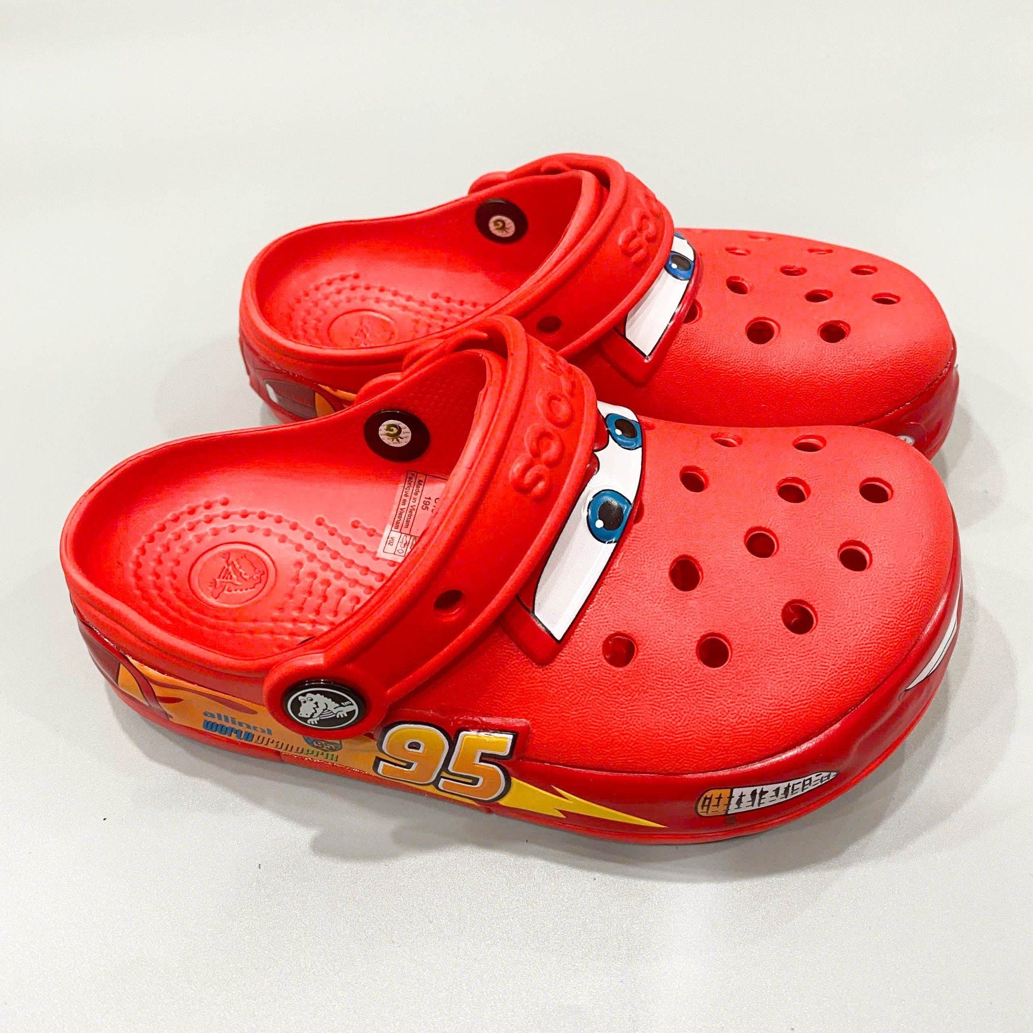  Dép sục Dinas classic McQueen đèn nháy trẻ em 