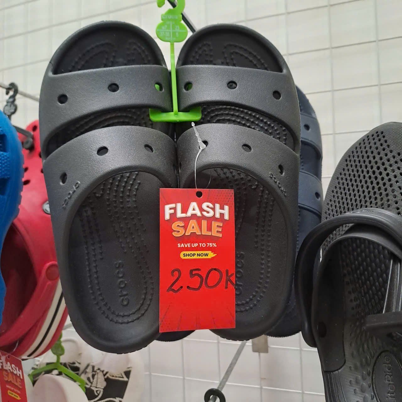  Thanh lý giày dép nam nữ, trẻ em hàng trưng bày SG 