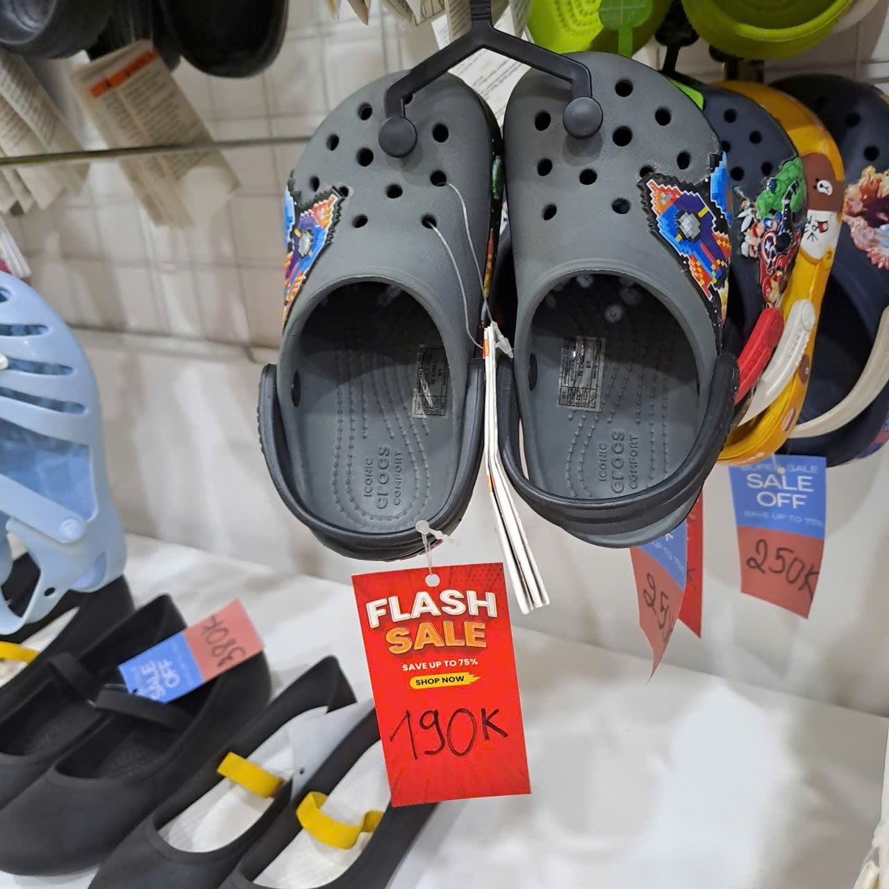  Thanh lý giày dép nam nữ, trẻ em hàng trưng bày SG 