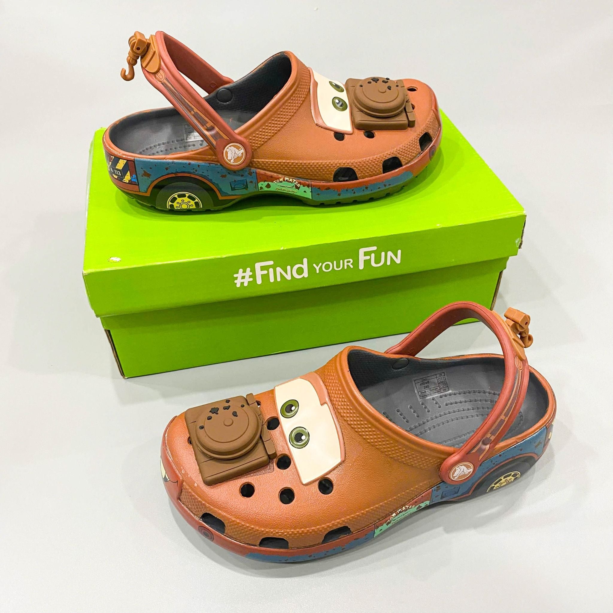  Dép sục Dinas classic Cars Mater nam nữ 