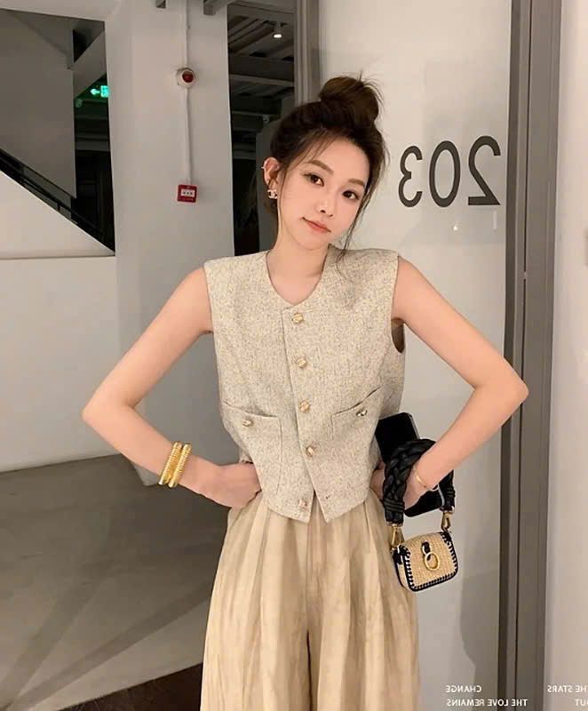  Áo khoác gile nút kim loại nữ 