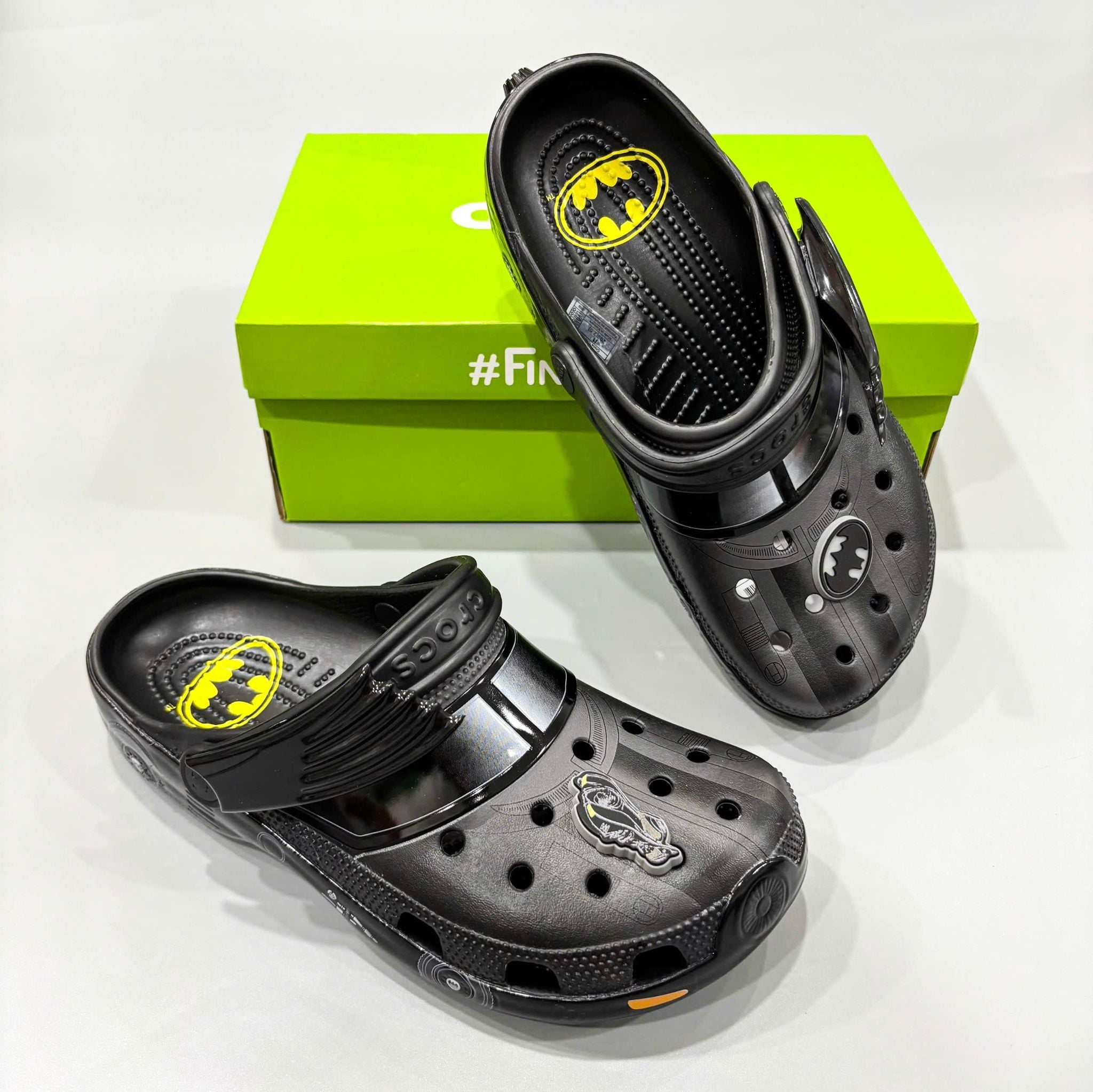  Dép sục Dinas Classic Clog Batman Batmobile nam nữ xuất khẩu 