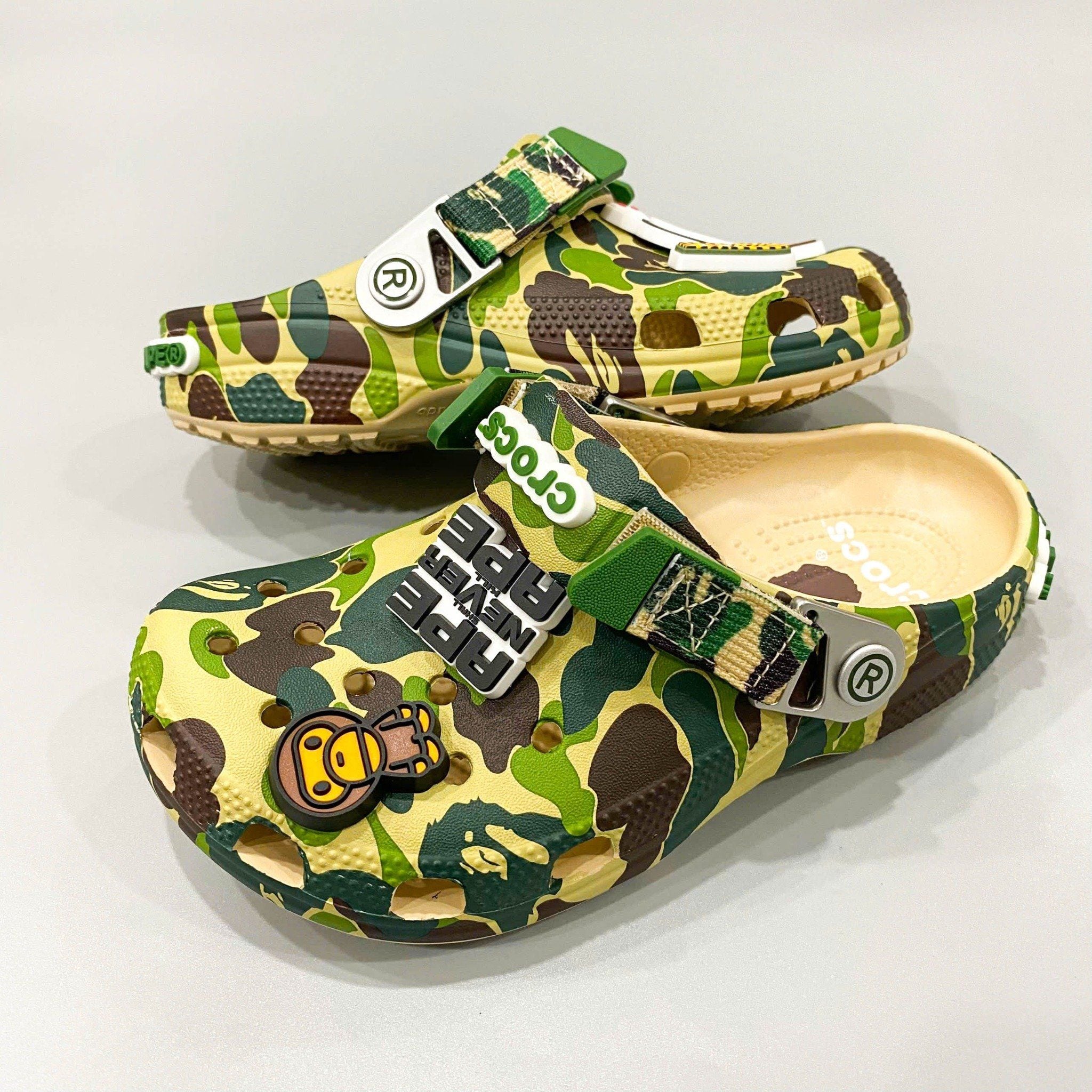 Dép sục classic Dinas Bape Ape Camo trẻ em 