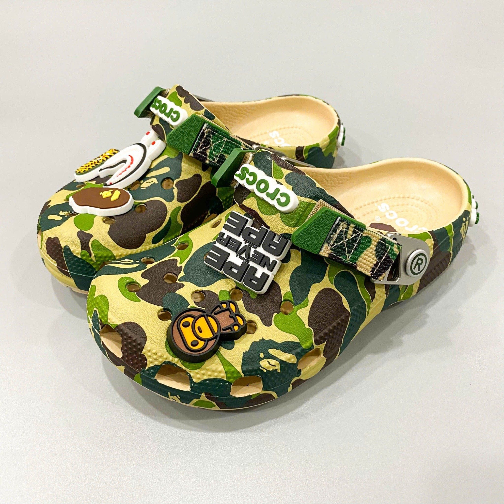  Dép sục classic Dinas Bape Ape Camo trẻ em 