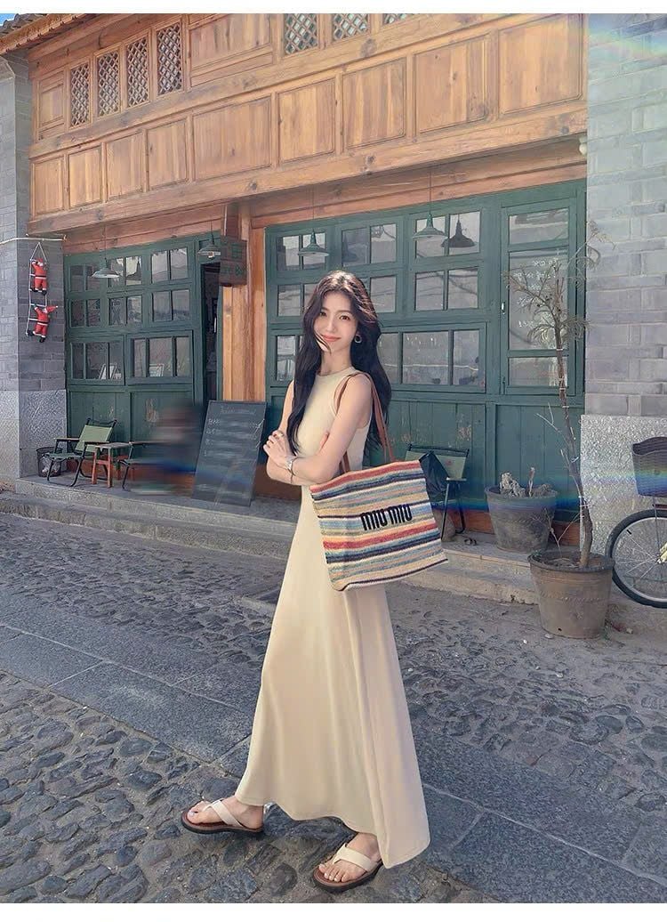  Đầm xuông polo ba lỗ nữ 