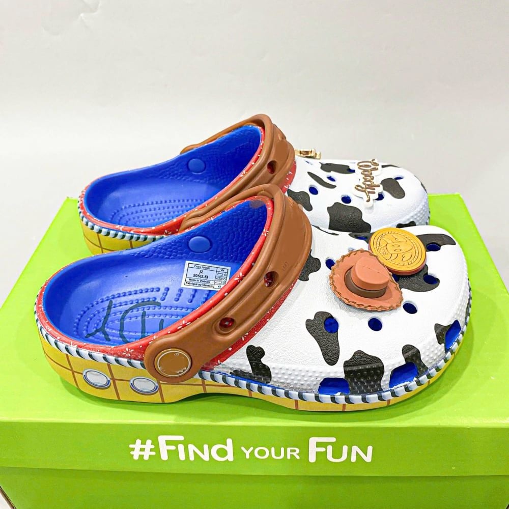  Dép sục Dinas classic toy story woody trẻ em 