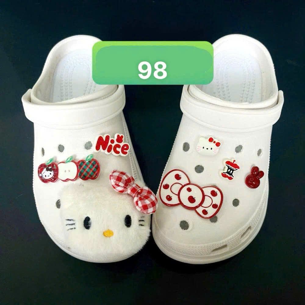  Set jibbitz charms sticker cute nhí nhảnh đa dạng gắn dép sục 