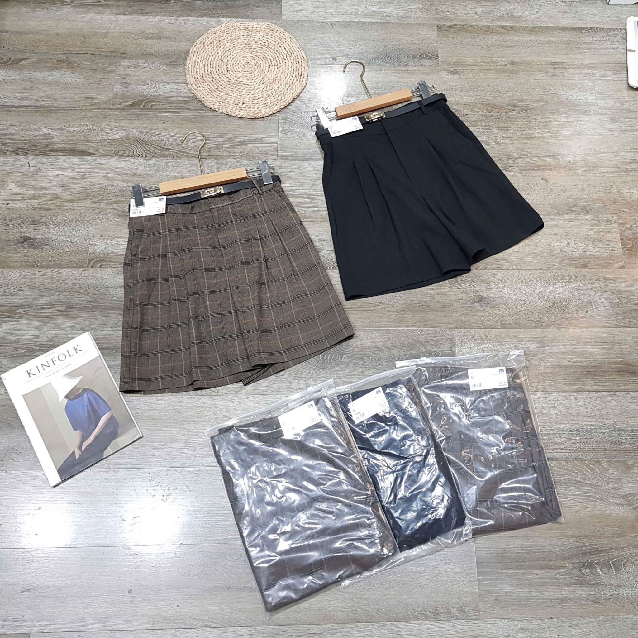  Quần short ngố đen nữ 