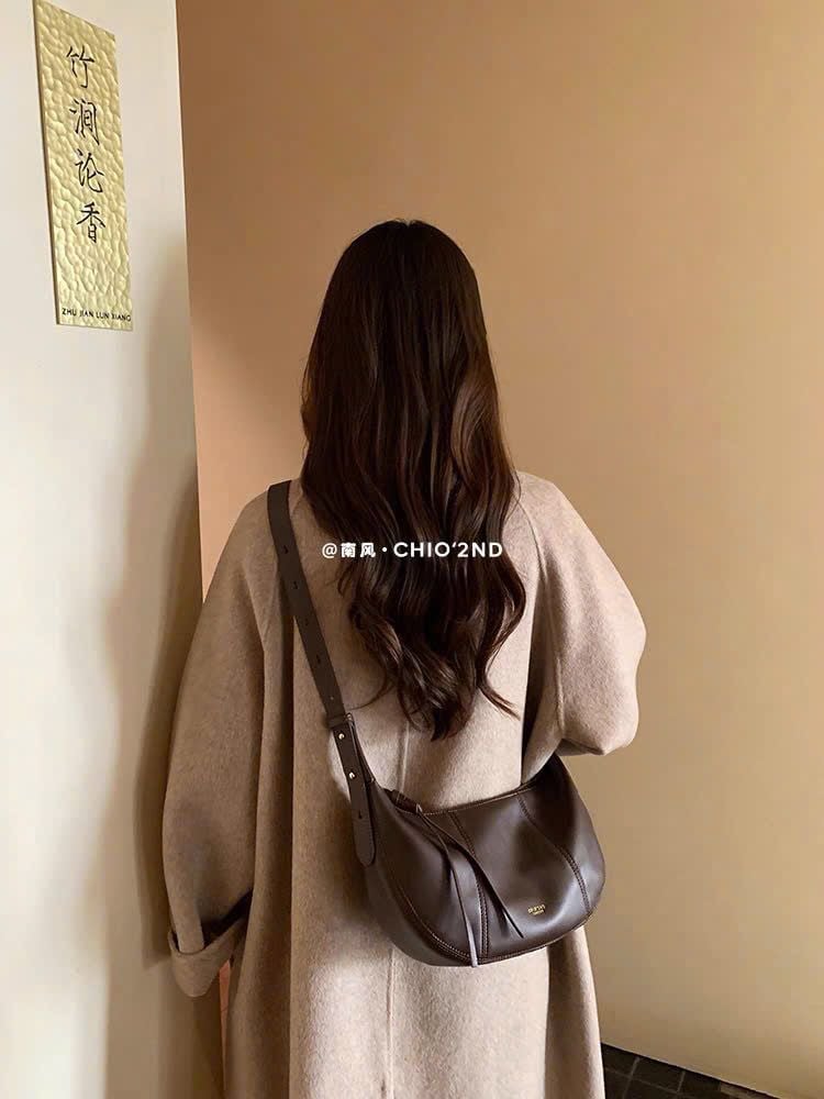  Túi Chio dáng thuyền nữ 