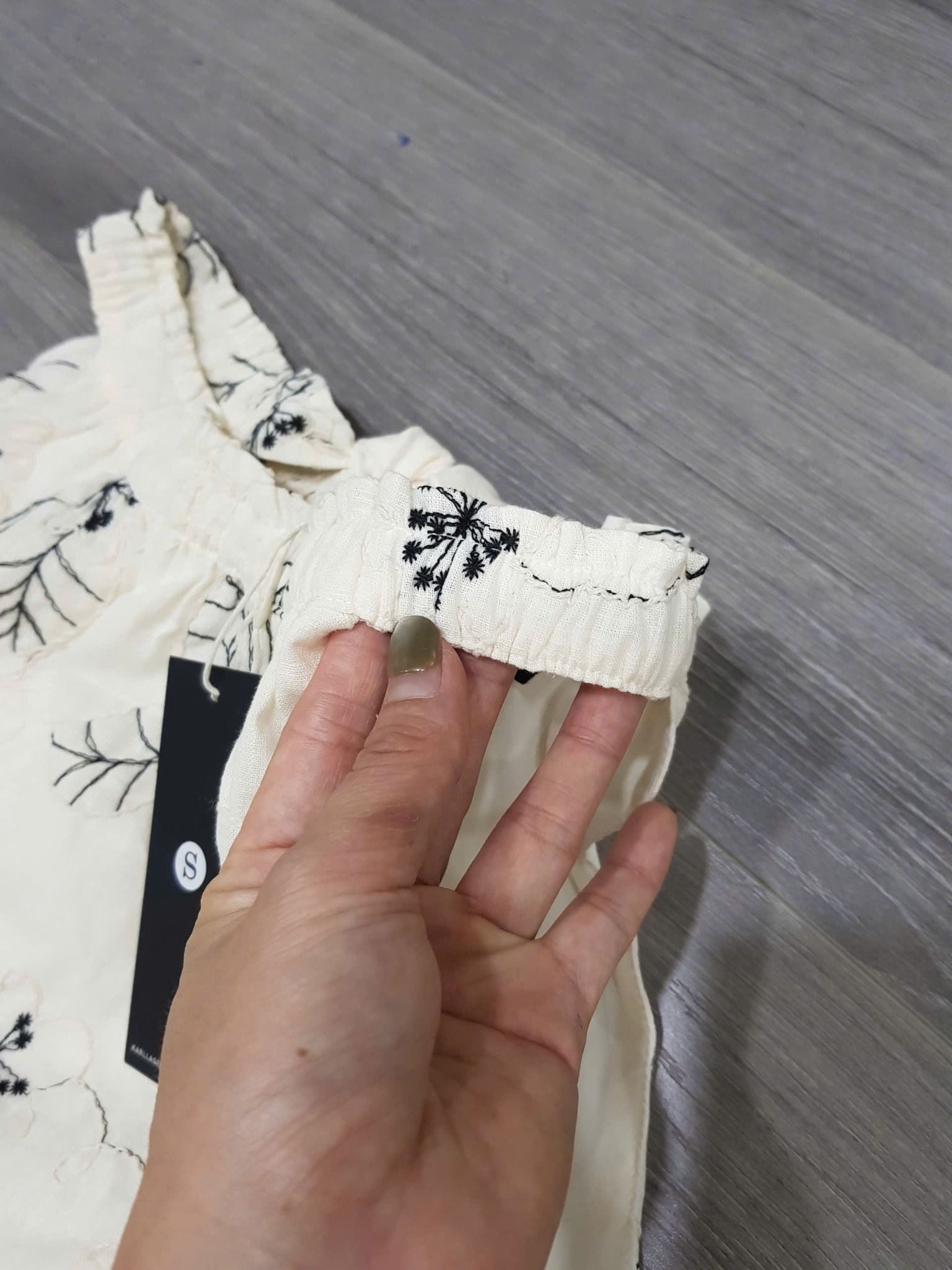  Áo yếm nữ dáng bí 