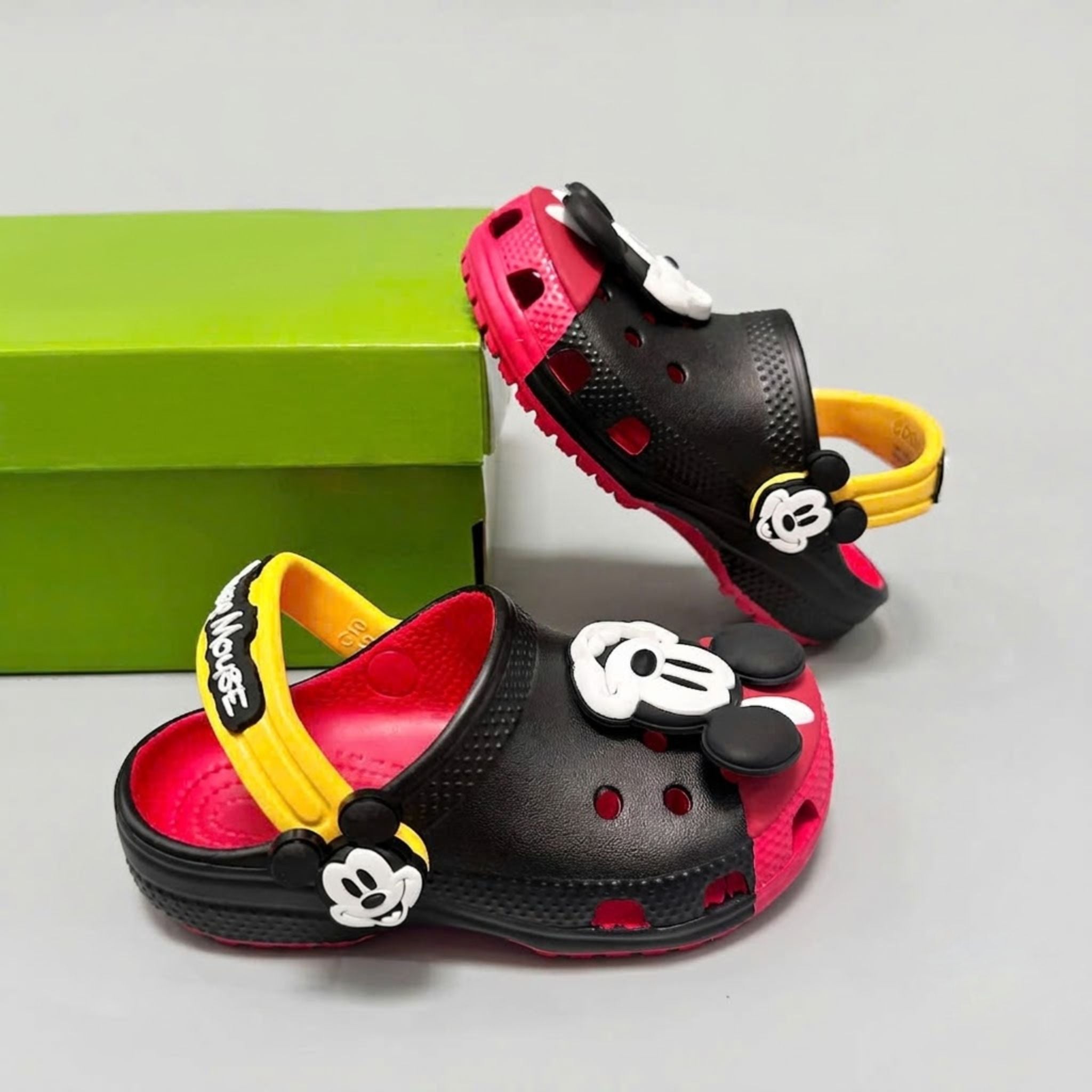  Dép sục Dinas Classic Mickey Mouse trẻ em xuất khẩu 