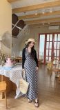  Đầm Nữ Mixi Caro Dáng Dài Cổ Yếm Kèm Áo Khoác 