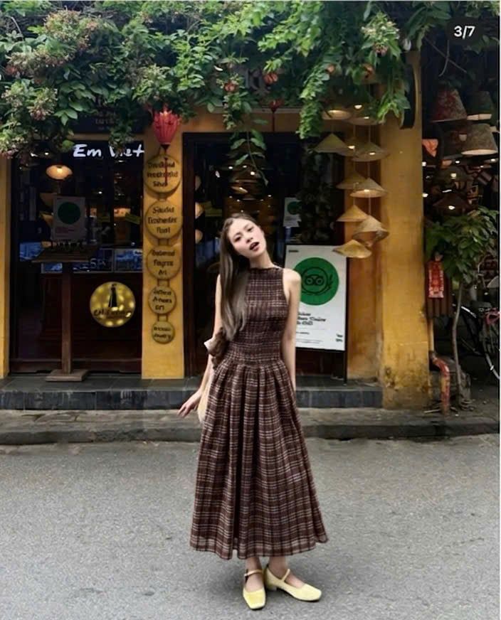  Đầm Nữ Maxi Caro Nâu Ba Lỗ Nhúng Thân Dáng Dài 