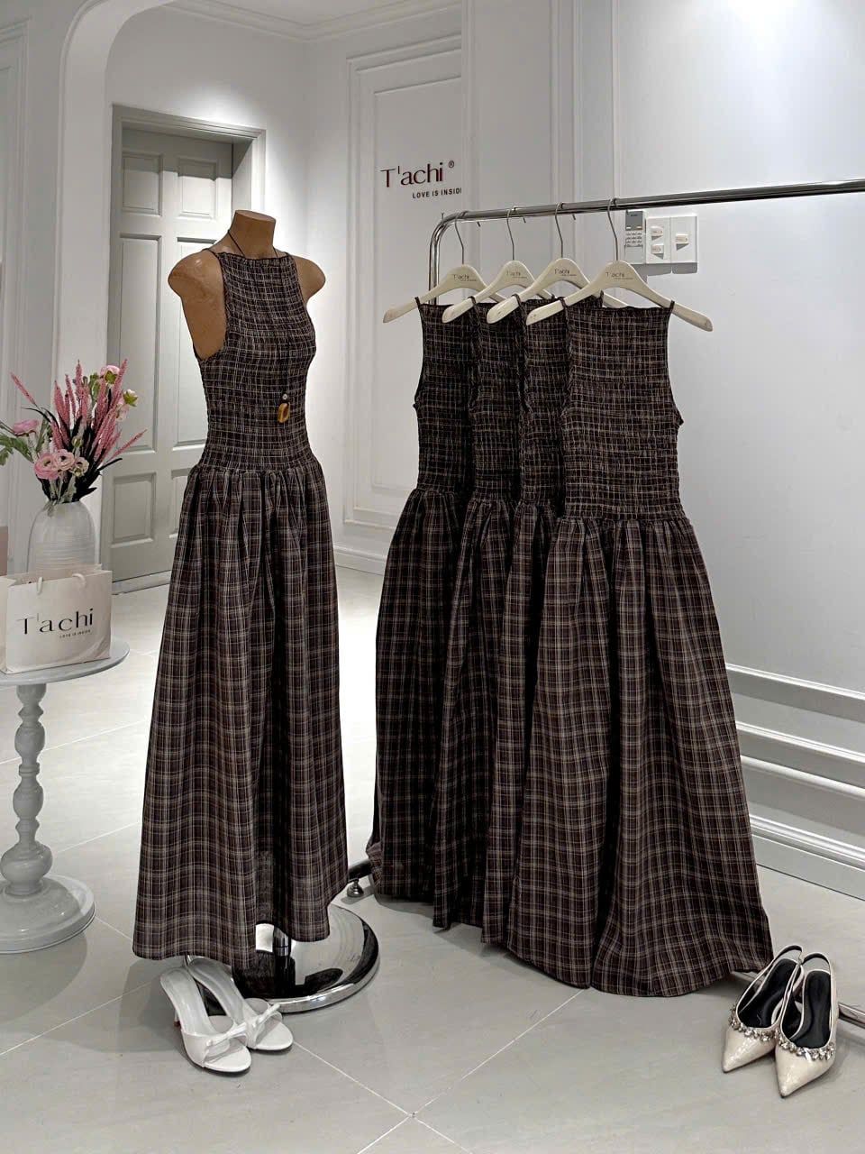  Đầm Nữ Maxi Caro Nâu Ba Lỗ Nhúng Thân Dáng Dài 