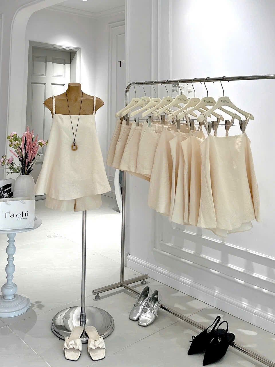  Set Nữ Hai Dây Áo Quần Short Ngắn Dáng Tiểu Thư 