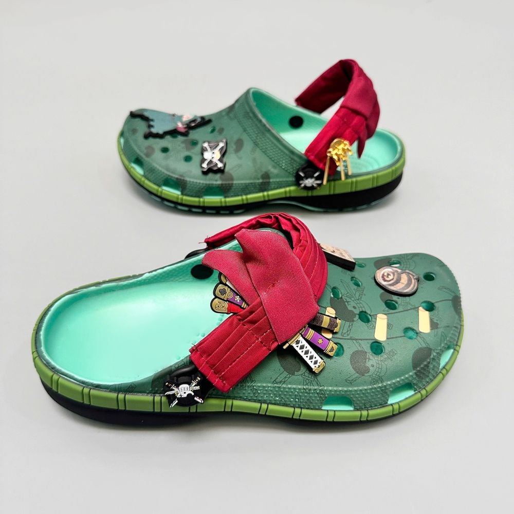  Dép sục Dinas ONE PIECE Zoro Classic Clog Nam Nữ Xuất Khẩu 