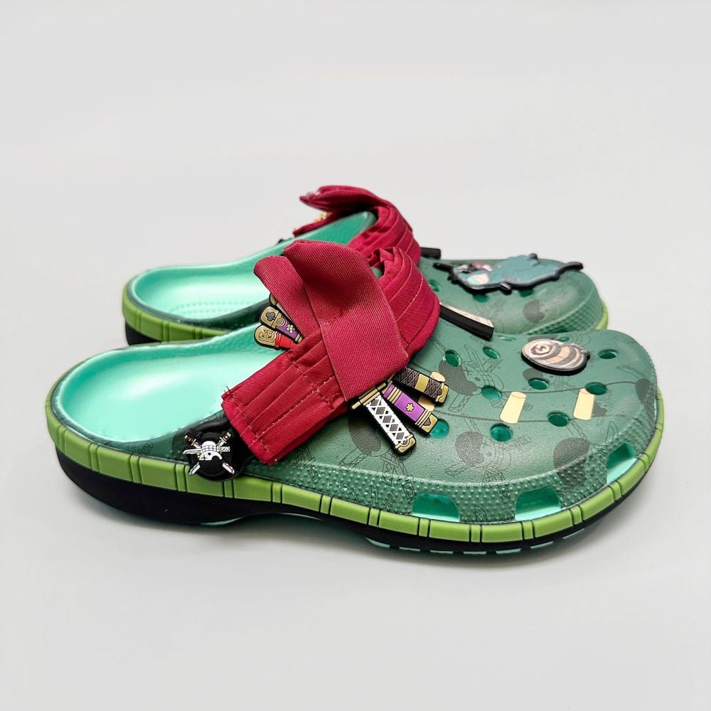  Dép sục Dinas ONE PIECE Zoro Classic Clog Nam Nữ Xuất Khẩu 