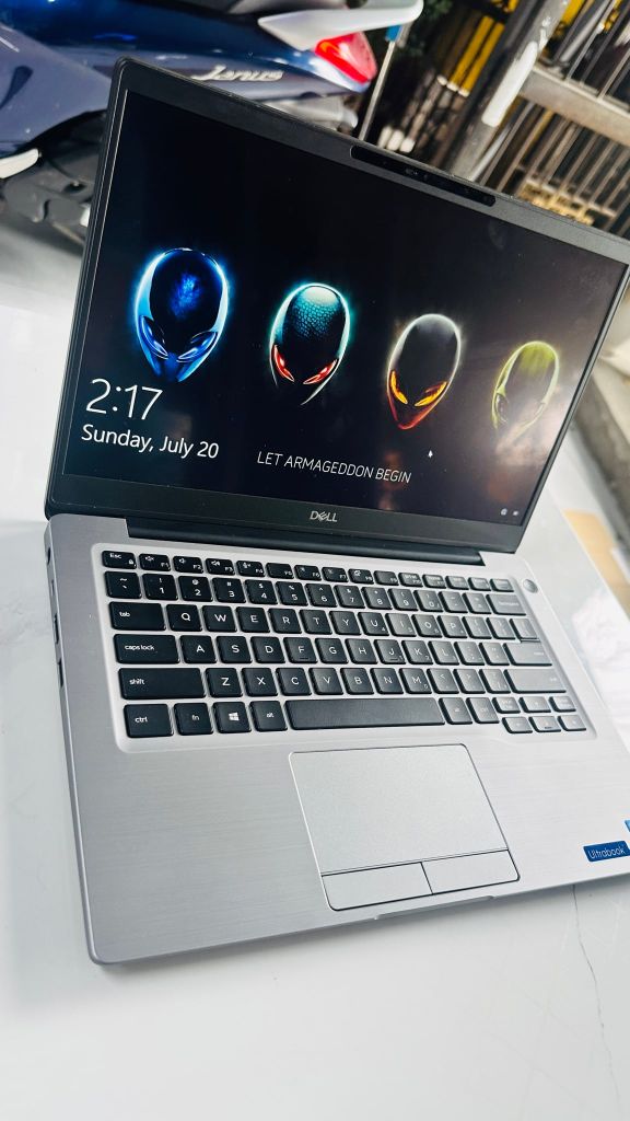 LAPTOP DELL LATITUDE 7300 CẢM ỨNG