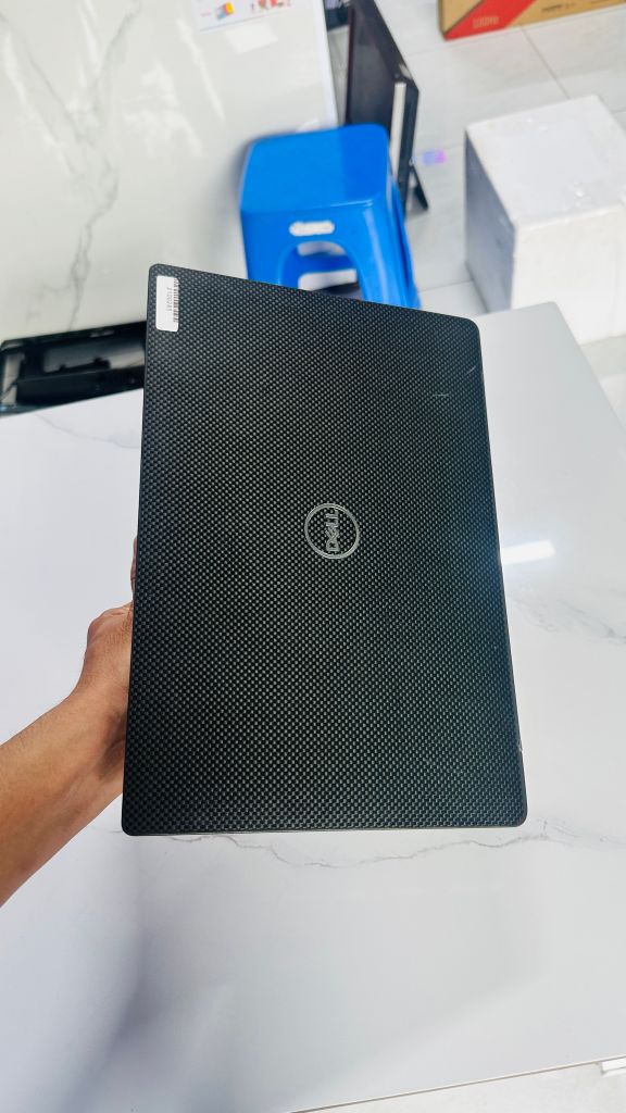 LAPTOP DELL LATITUDE 7300 CẢM ỨNG