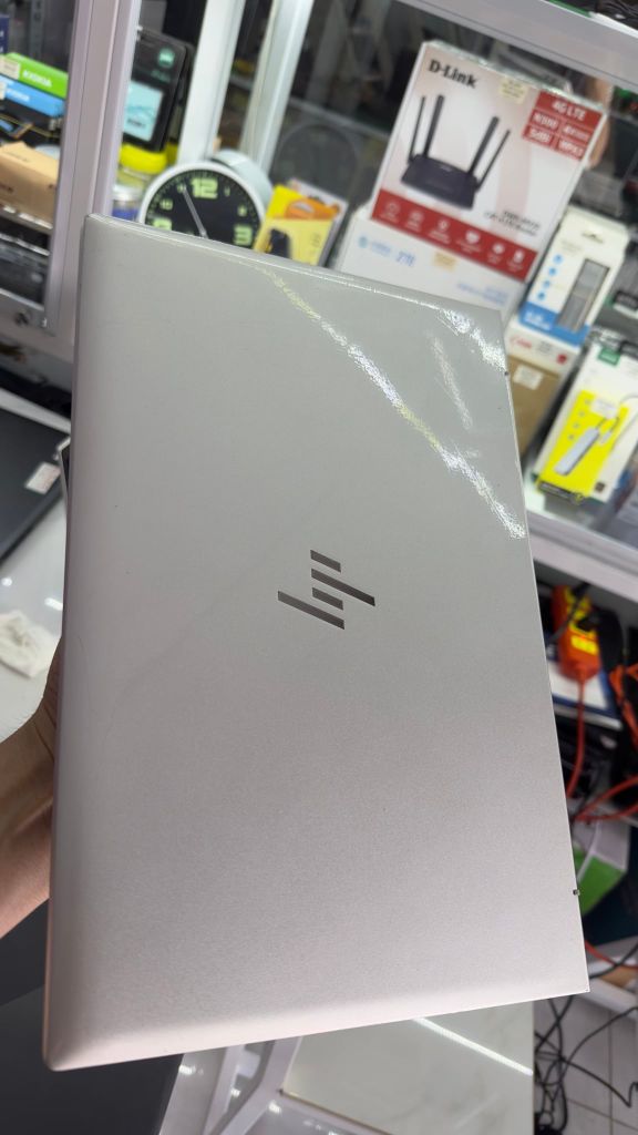HP EliteBook 840 G8 | Core I7-1165G7| RAM 16GB| SSD 256GB| Màn 14 inch FHD