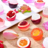  [ORDER] Đập hộp 100 túi mù được cho vào hộp hình thỏi son Lipstick và Cupcake 