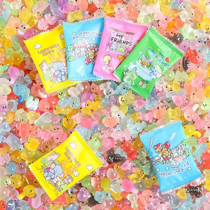  [ORDER] Đập hộp 100 túi mù được cho vào hộp hình thỏi son Lipstick và Cupcake 