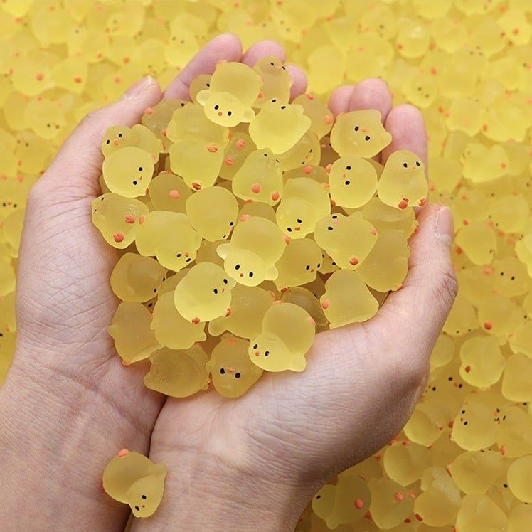  [ORDER] Đập hộp 100 túi mù được cho vào hộp hình thỏi son Lipstick và Cupcake 