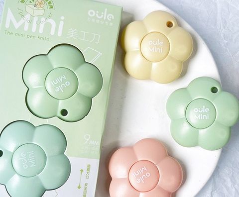  [GIAO HÀNG 7-25 NGÀY] COMBO 40 Dao rọc giấy nhỏ gọn 5CM, hình bông hoa PK1227 