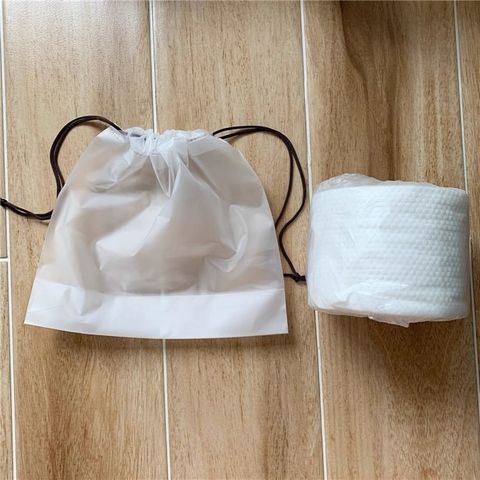  CUỘN Khăn giấy khô dùng 1 lần mềm mại, đa năng, đi kèm túi đựng khăn giấy tiện lợi PK1321 [HÀNG ORDER 5-7 NGÀY | ÁP DỤNG ĐƠN TỪ 2 TRIỆU | CÓ THỂ IN LOGO] 